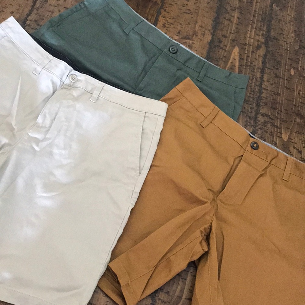 Bundle of 3 men’s shorts!